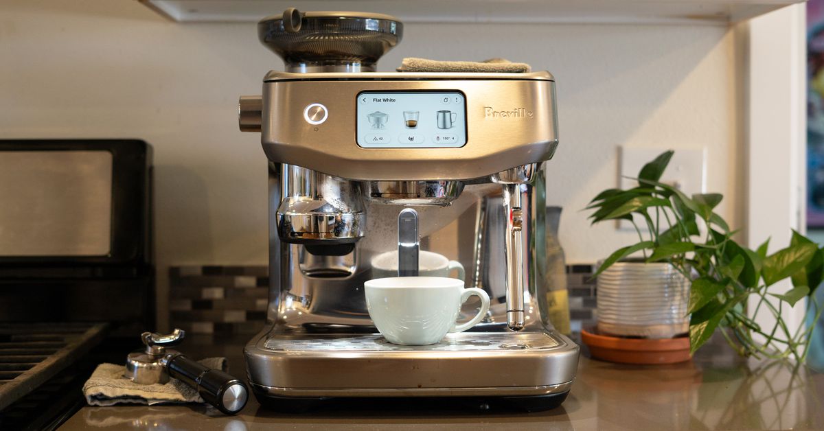 the-breville-oracle-jet-is-a-$2,000-computer-that-also-makes-coffee