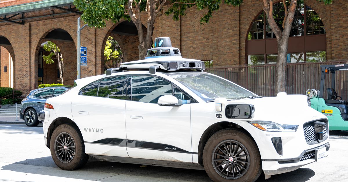 a-nightly-waymo-robotaxi-parking-lot-honkfest-is-waking-san-francisco-neighbors